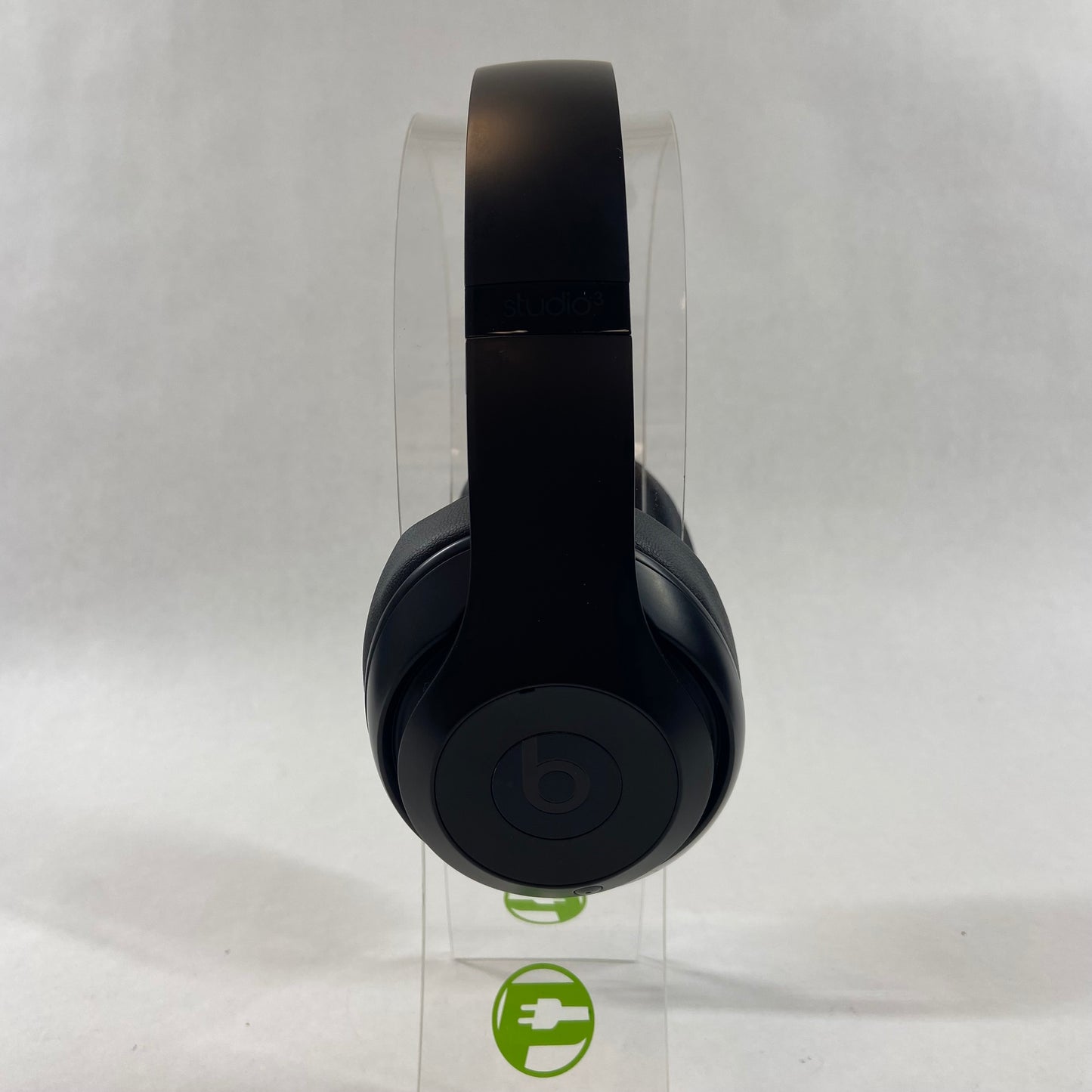 Beats Studio3 Wireless Over-Ear Bluetooth Headphones Black MX3X2LL/A