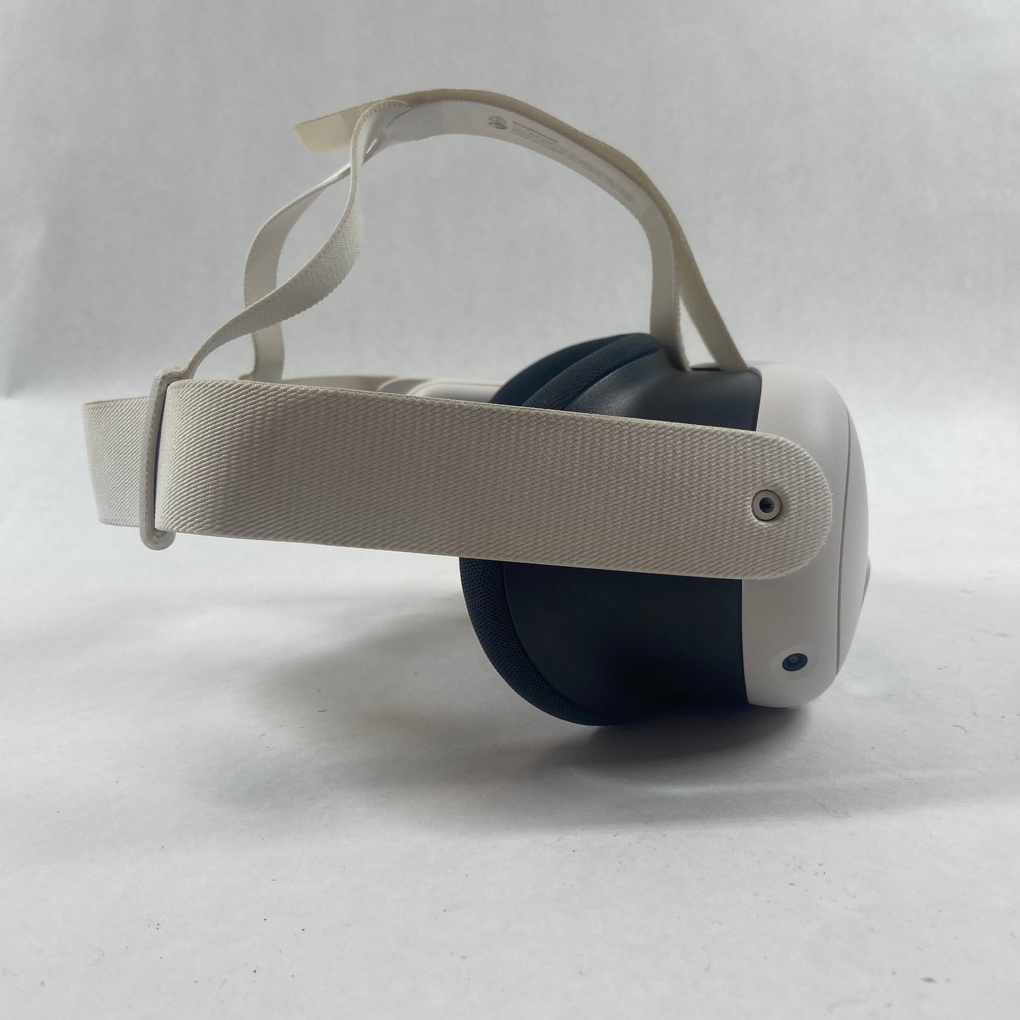 Meta Quest 3 128GB Standalone All-in-One VR Headset Only