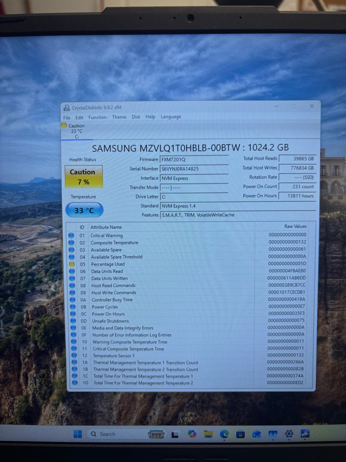 ASUS TUF GAMING F17 FX706HM i7-11800H GeForce RTX 3060 16GB RAM 1TB SSD READ