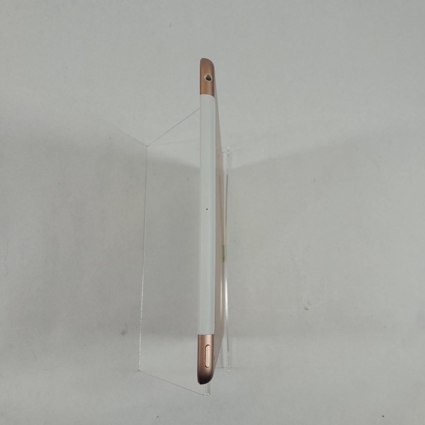 Unlocked Apple iPad 6th Gen 32GB 12.3 Rose Gold A1954