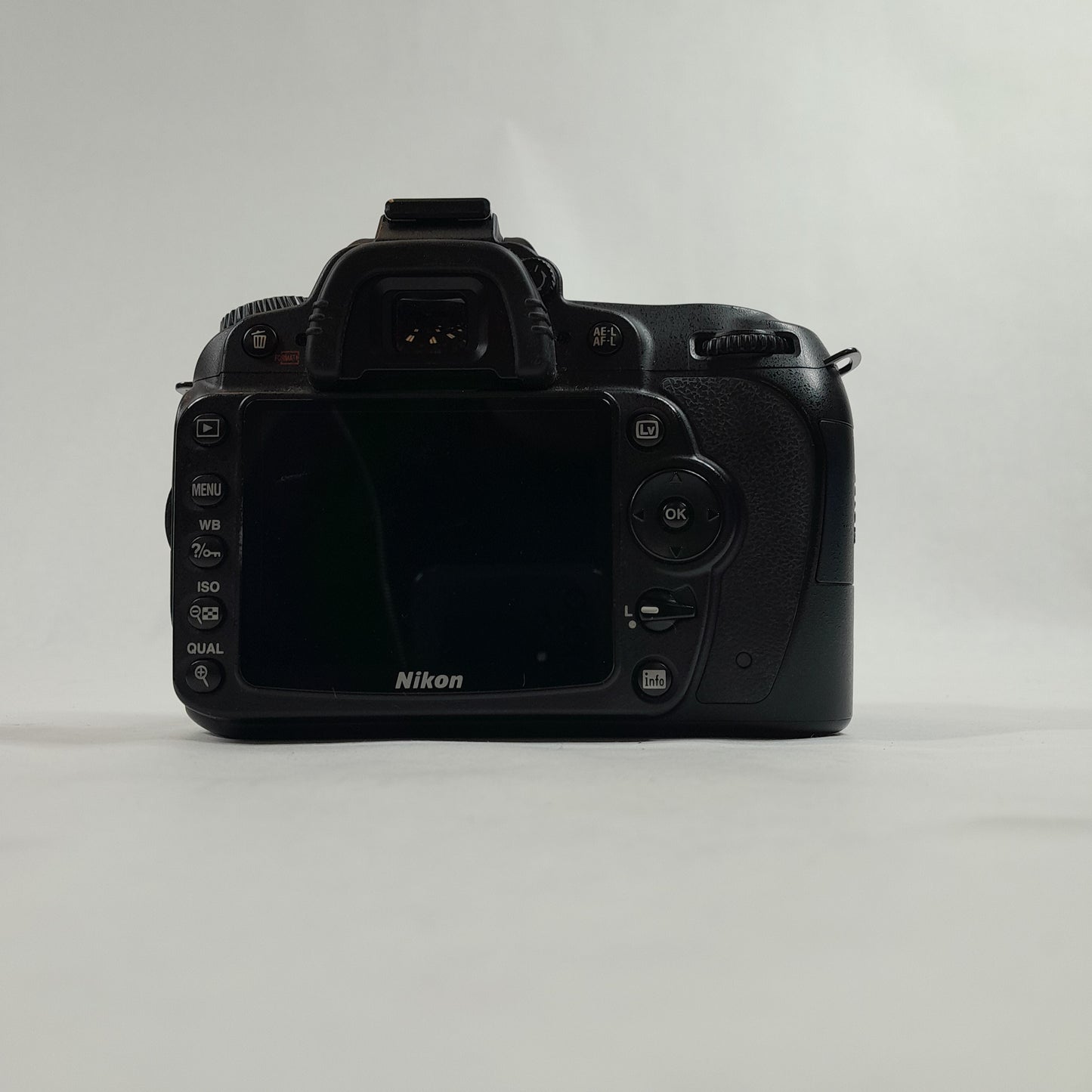 Nikon D90 12.3MP Digital Camera