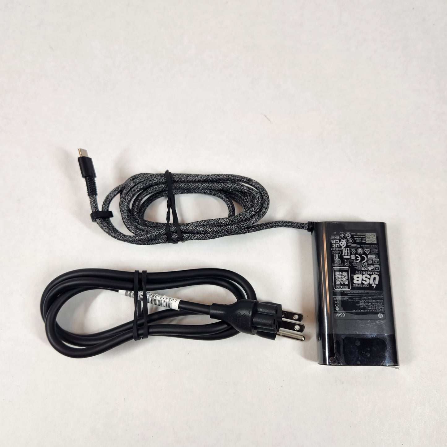 HP Omnibook 14 14-fe0013dx 14" Snapdragon X Eilte 3.4GHz 16GB RAM 1TB SSD