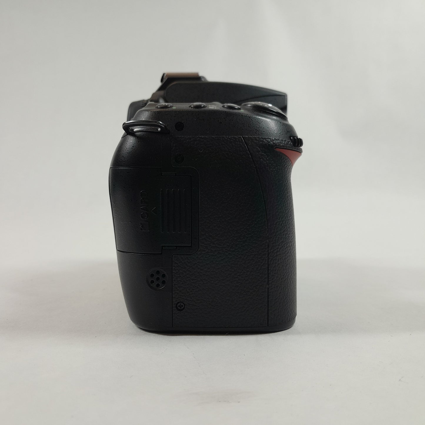 Nikon D90 12.3MP Digital Camera