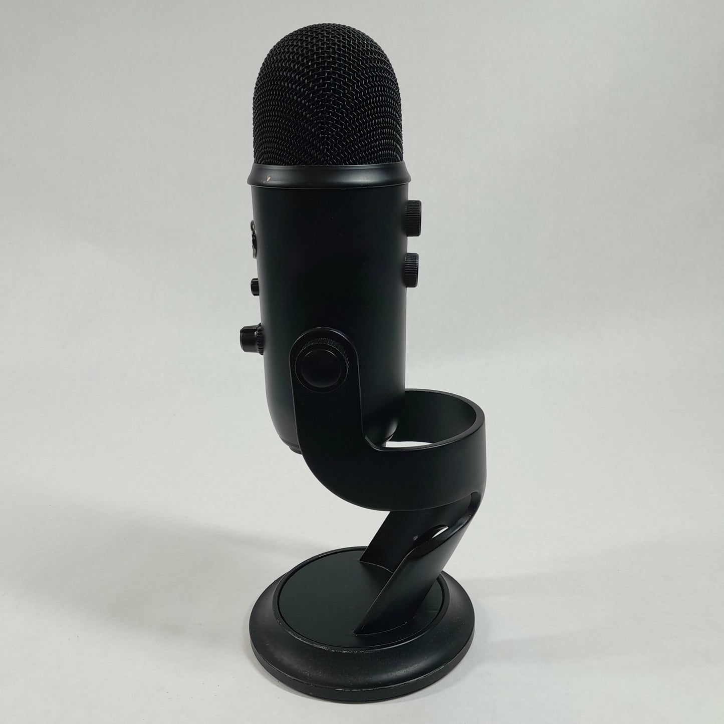 Blue Yeti Professional 20 Hz - 20 kHz Microphone