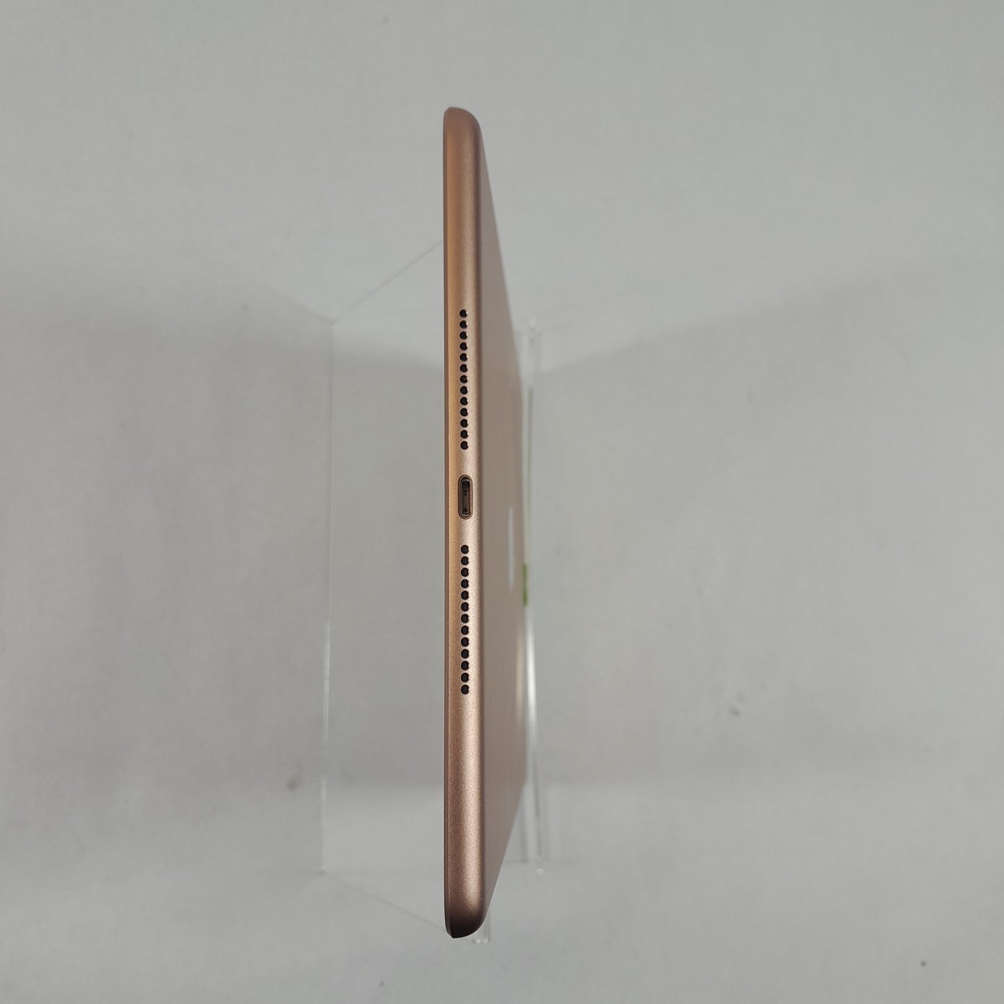 Unlocked Apple iPad 6th Gen 32GB 12.3 Rose Gold A1954