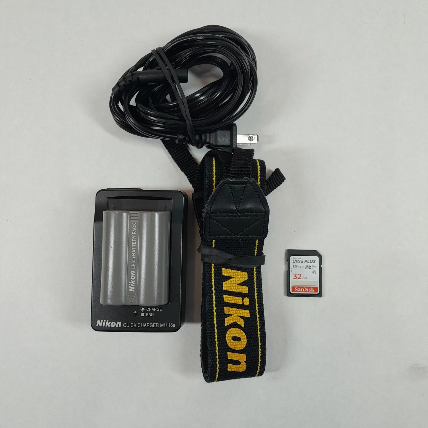 Nikon D90 12.3MP Digital Camera