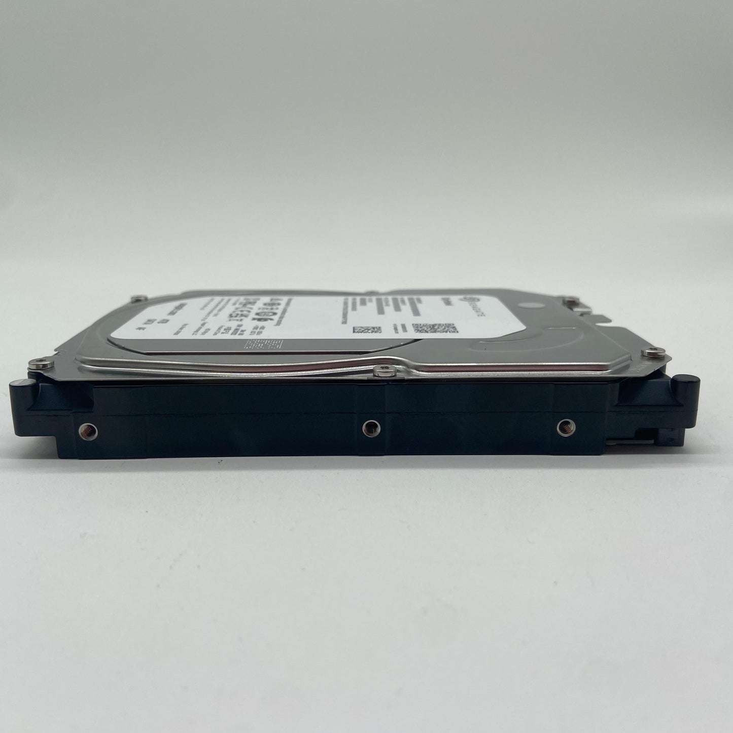 Seagate Skyhawk 4TB 3.5" HDD SATA III 6Gbps 3CU104-500