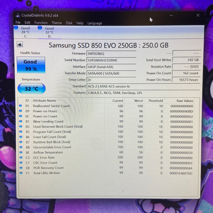 Lot Of Samsung 2.5" 850 EVO 250GB, 120GB SATA III 6Gbps SSD MZ-75E250, MZ7LN120