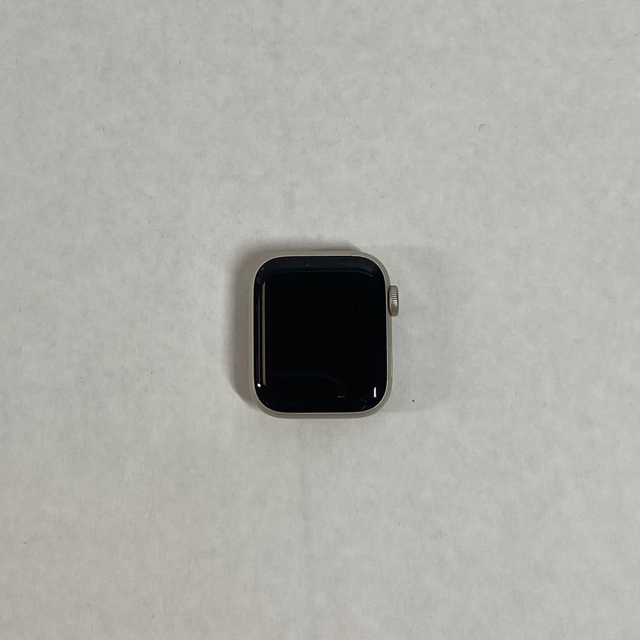 GPS Only Apple Watch SE 2nd Gen 40MM Starlight Aluminum Red Sport Band M3G76XMYW9