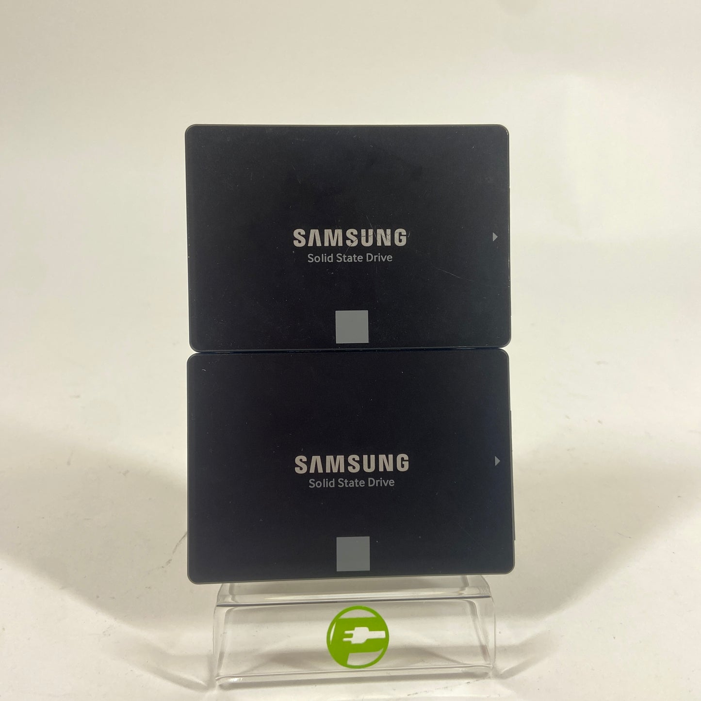 Lot Of Samsung 2.5" 850 EVO 250GB, 120GB SATA III 6Gbps SSD MZ-75E250, MZ7LN120