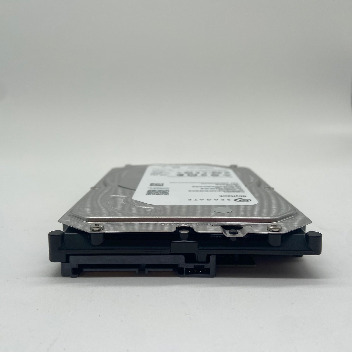 Seagate Skyhawk 4TB 3.5" HDD SATA III 6Gbps 3CU104-500