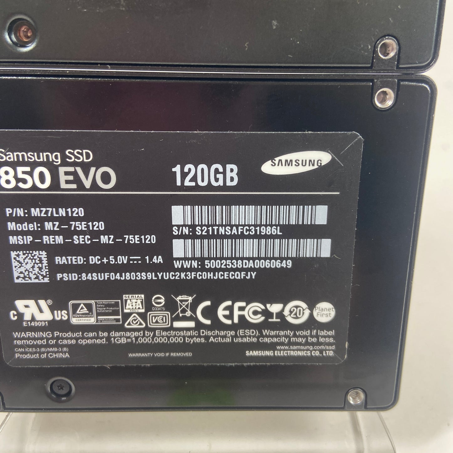 Lot Of Samsung 2.5" 850 EVO 250GB, 120GB SATA III 6Gbps SSD MZ-75E250, MZ7LN120