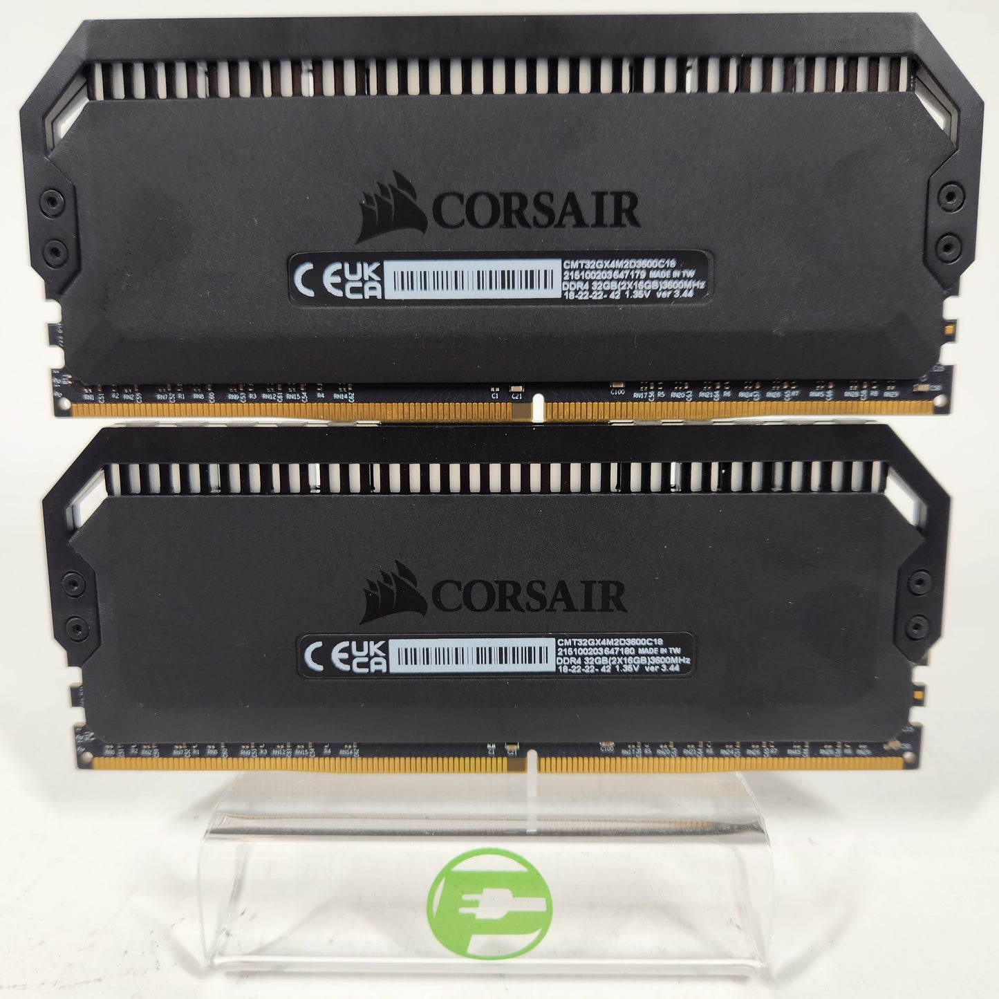 Corsair Dominator Platinum RGB 32GB (2x16GB) RAM DDR4 3600MHz CMT32GX4M2D3600C18