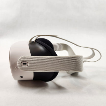 Meta Quest 3S 128GB Standalone All-in-One VR Headset P97
