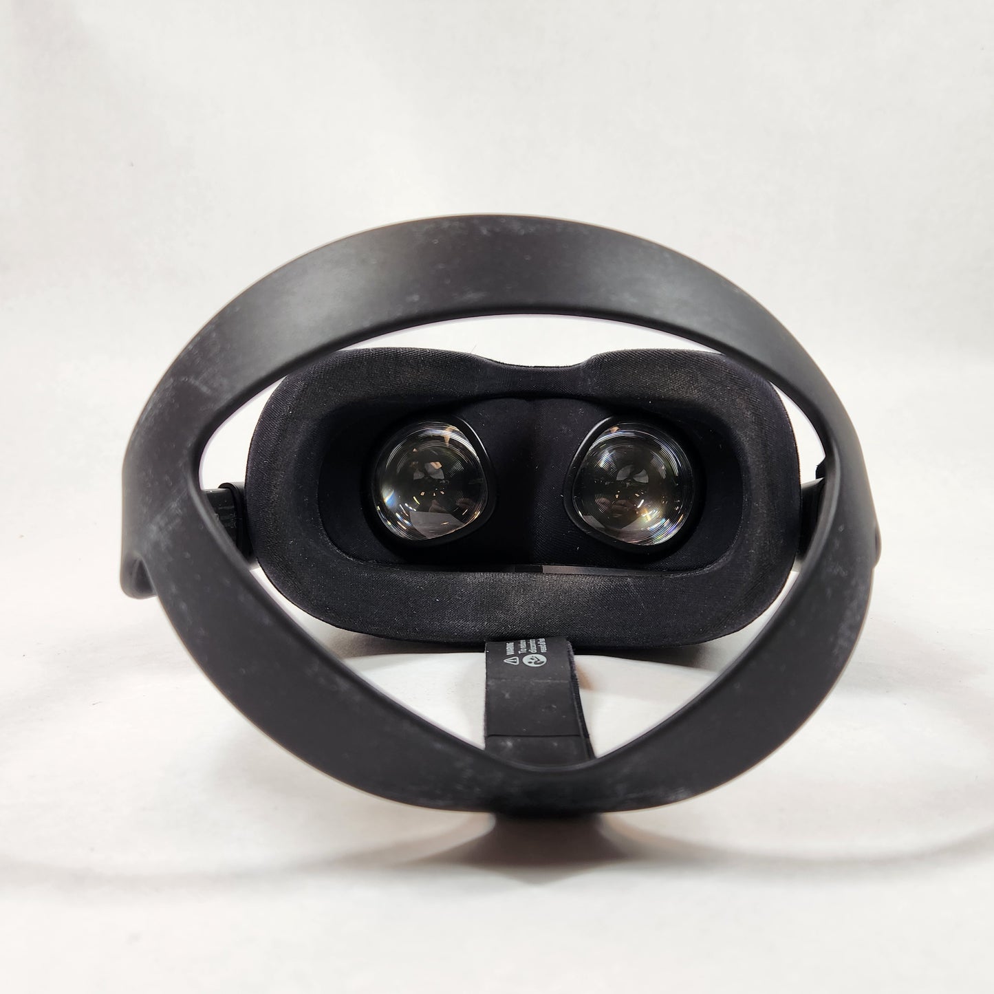 Oculus Quest 64GB Standalone All-in-One VR Headset MH-B