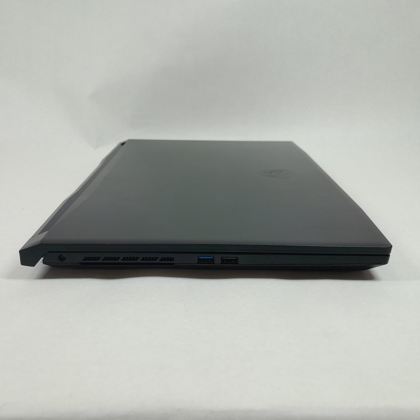 MSI Katana GF76 11UD 17.3" i7-11800H 2.3GHz 32GB RAM 512GB GeForce RTX 3050 Ti