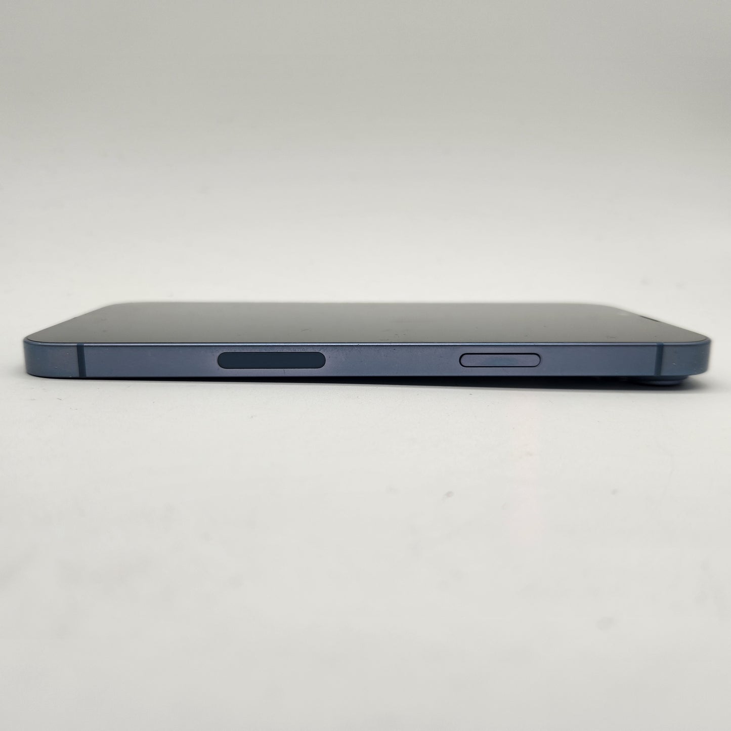 Factory Unlocked Apple iPhone 14 Plus 128GB Blue MQ3W3LL/A