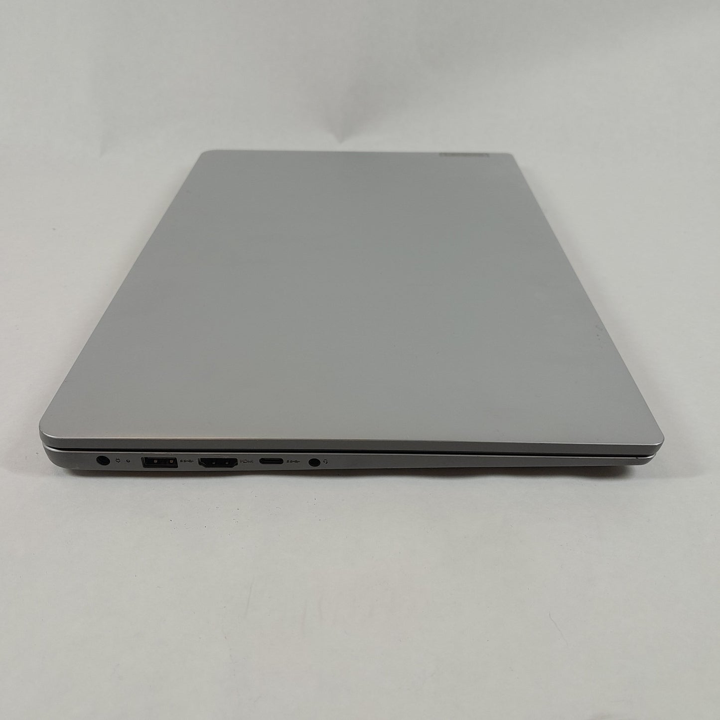 Lenovo IdeaPad PF9XB4319112 15.6" i3-1215U 1.2GHz 8GB RAM 256GB SSD