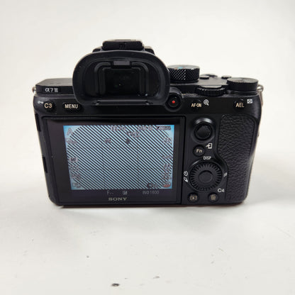Sony Alpha A7 III 24.2MP Full-Frame Mirrorless Digital Camera