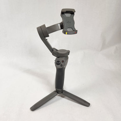 DJI Osmo Mobile 3 OF100 Gimbal