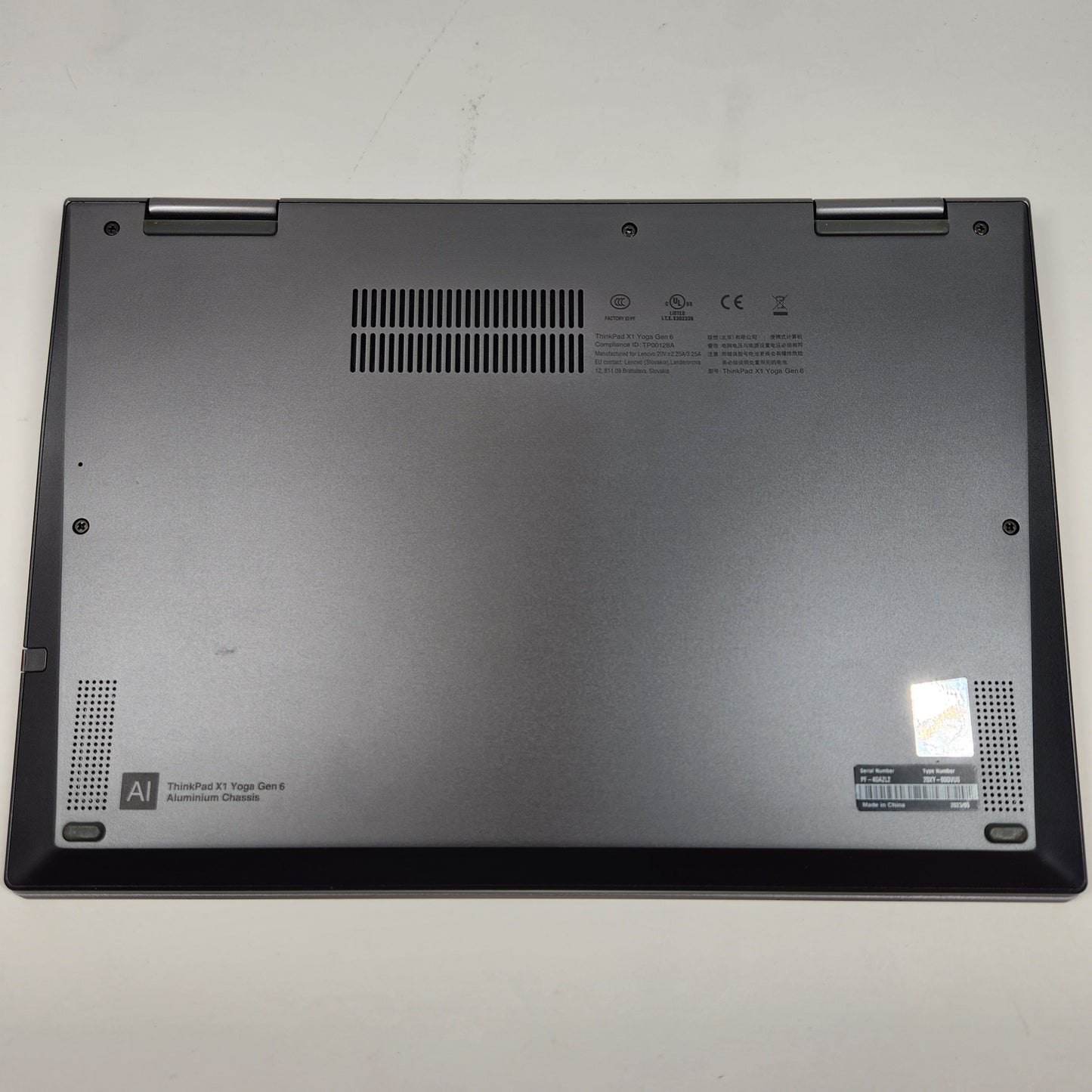 Lenovo ThinkPad X1 Yoga Gen 6 14" i7-1185G7 3.0GHz 16GB RAM 512GB SSD