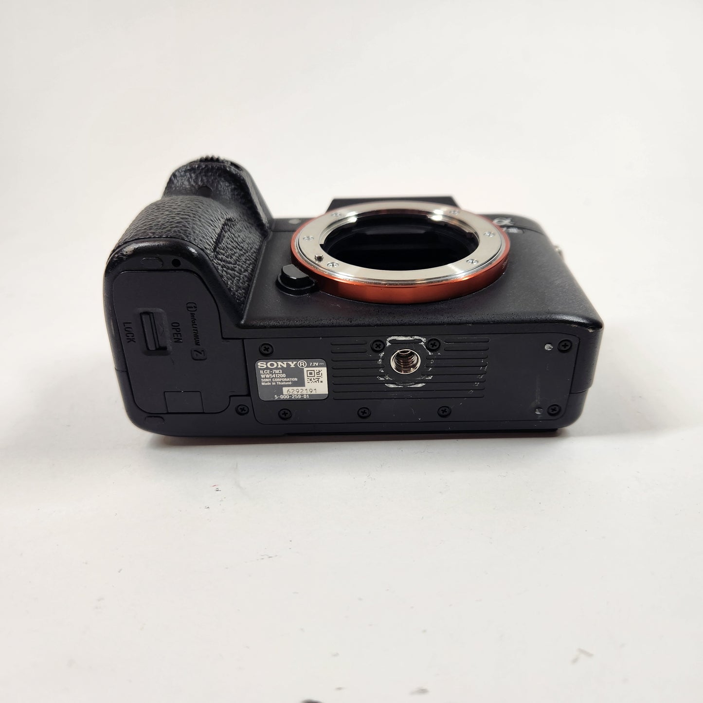 Sony Alpha A7 III 24.2MP Full-Frame Mirrorless Digital Camera