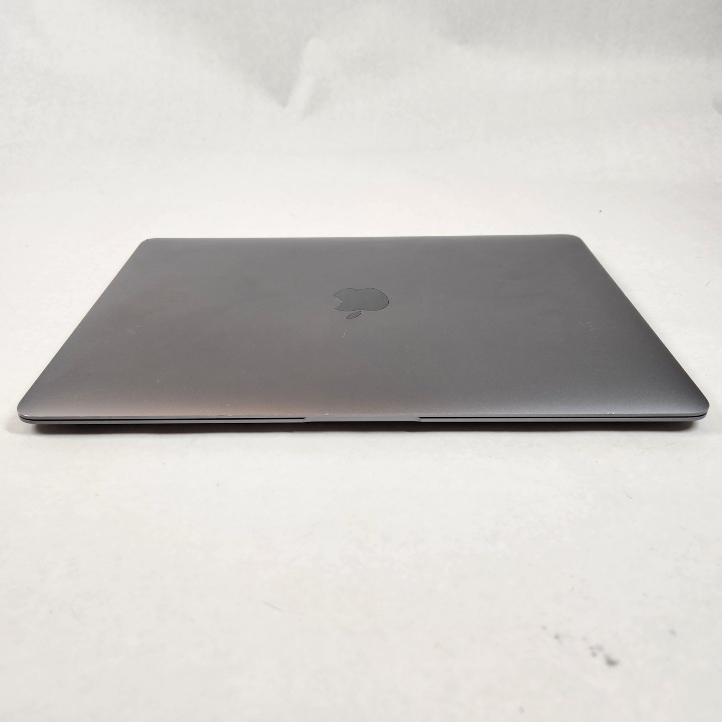 2020 Apple MacBook Air 13" M1 8C GPU 3.2GHz 8GB RAM 256GB SSD MGN63LL/A