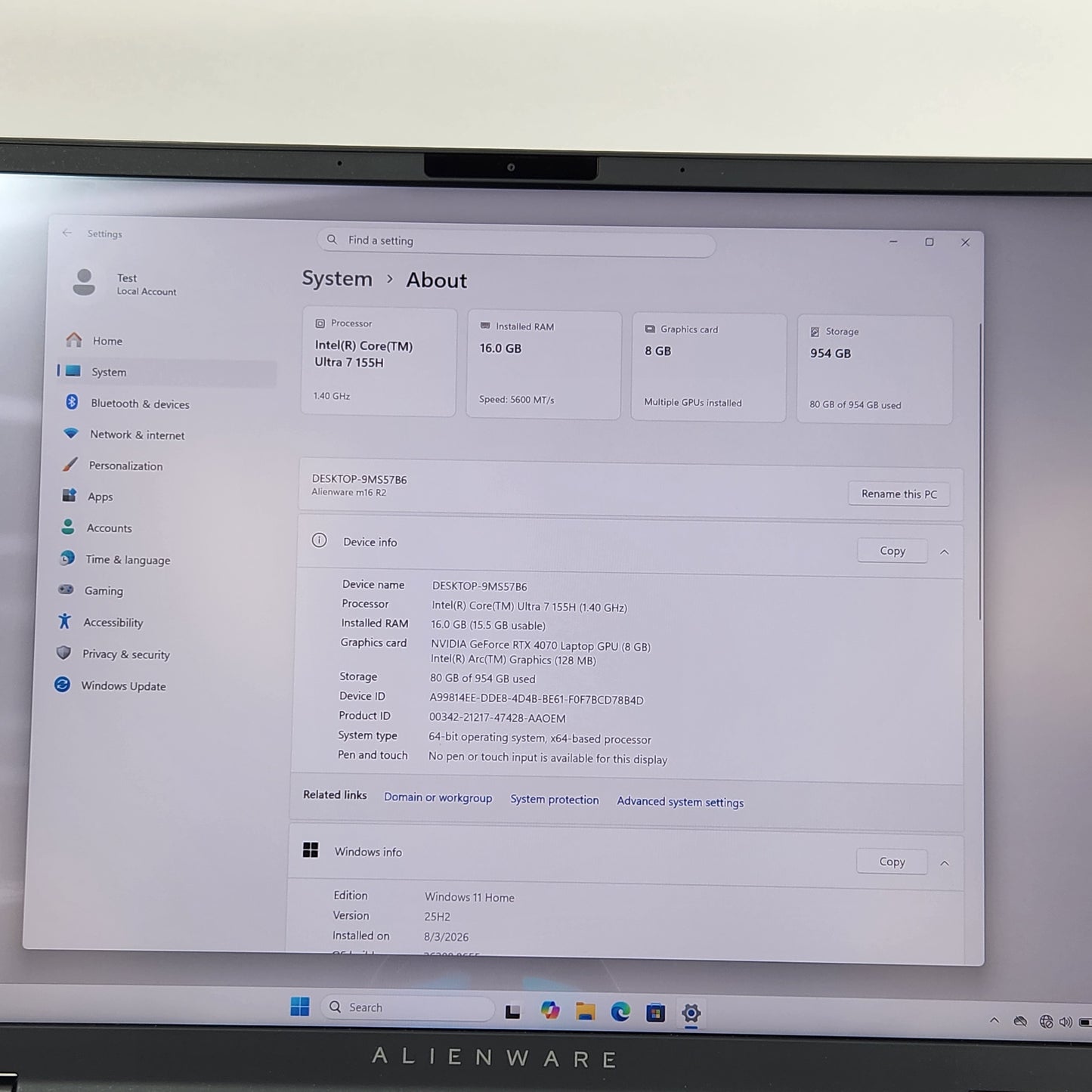 Alienware 16 R2 15.6" Core Ultra 7 155H 1.4GHz 16GB RAM 1TB SSD GeForce RTX 4070
