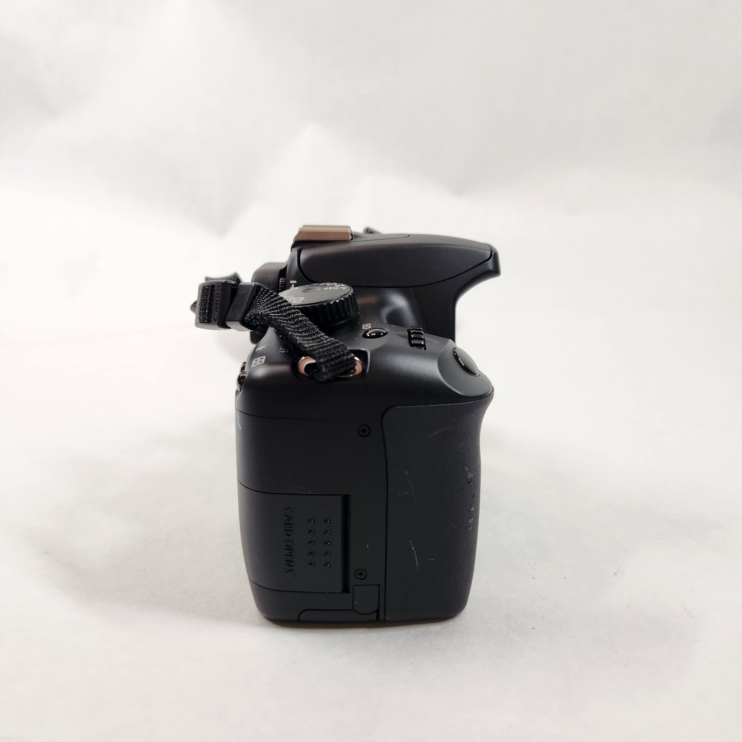 Canon EOS Rebel XS 10.1MP Digital SLR DSLR Camera