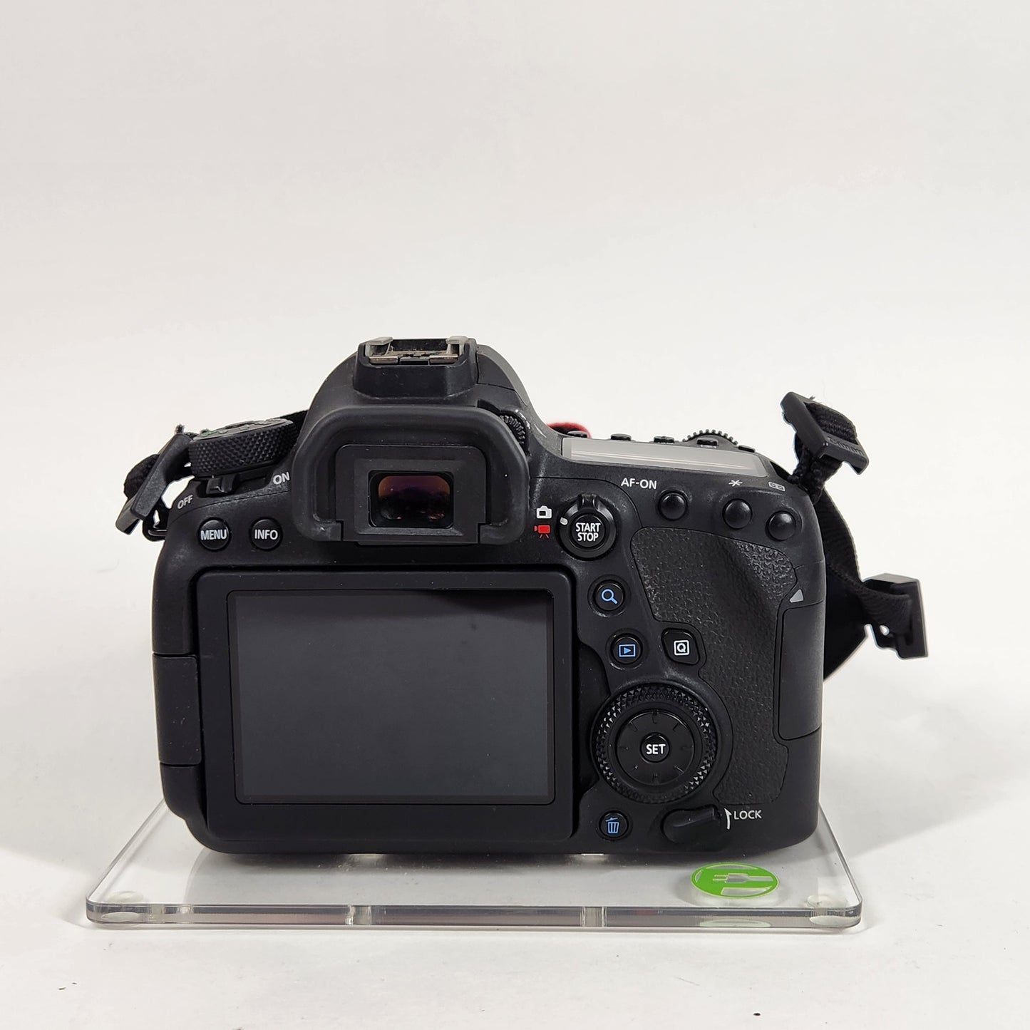 Canon EOS 6D Mark II 26.2MP Digital SLR DSLR Camera Bundle