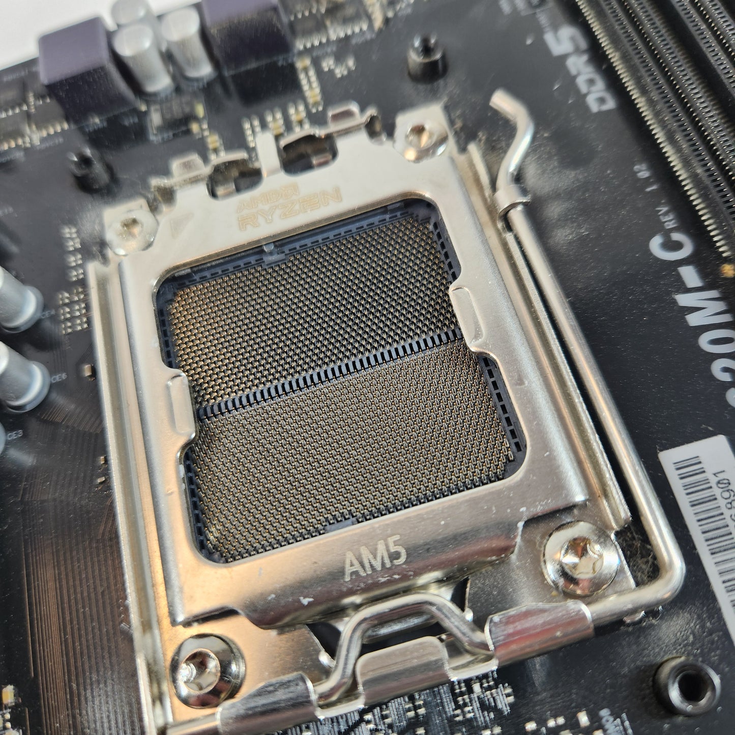 AsRock A620M-C AM5 microATX AMD DDR5 Motherboard