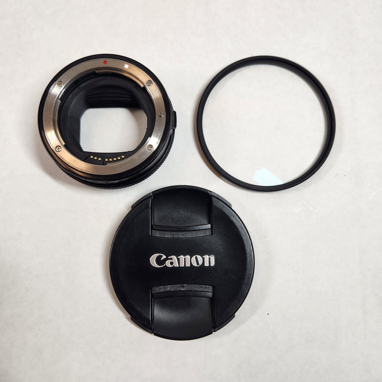 Canon Ultrasonic Zoom Lens EF 24-70mm f/2.8 L II USM + Canon Control Ring Mount Adapter EF-EOS R