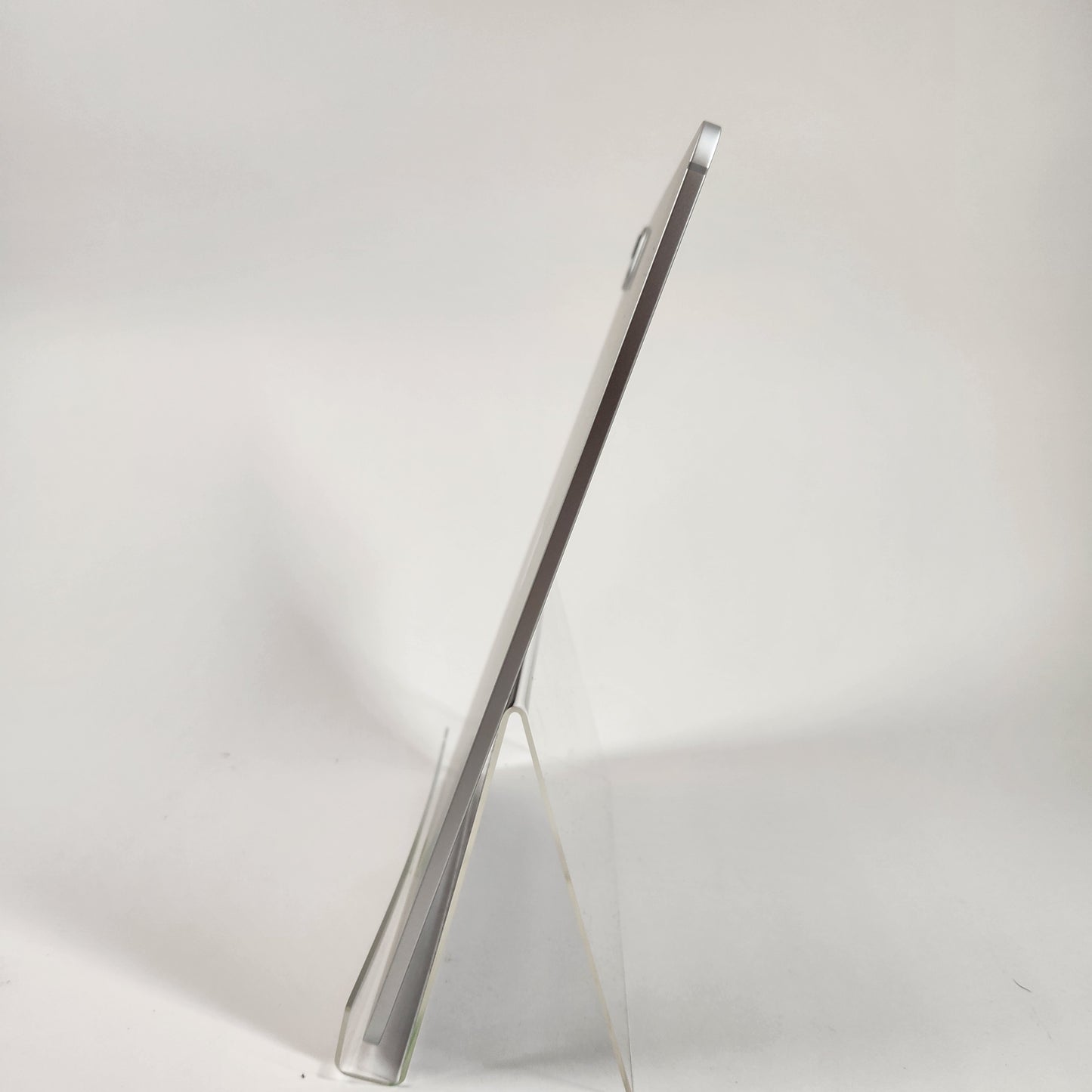 WiFi Only Apple iPad Pro 13" M5 256GB Silver MDYK4LL/A