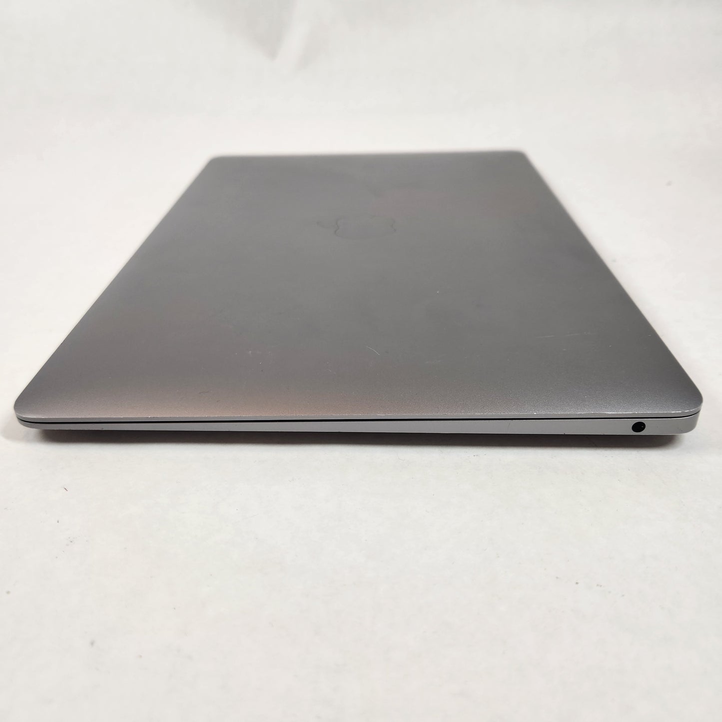 2020 Apple MacBook Air 13" M1 8C GPU 3.2GHz 8GB RAM 256GB SSD MGN63LL/A