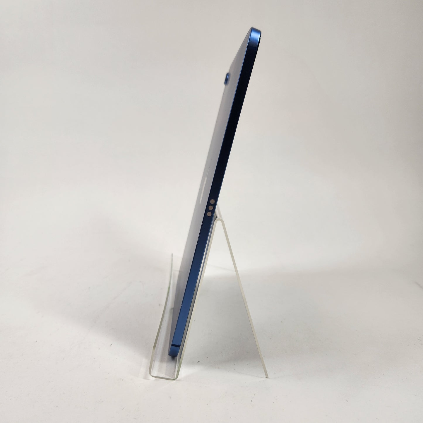 WiFi Only Apple iPad 10th Gen 64GB Blue MQ6K3LL/A