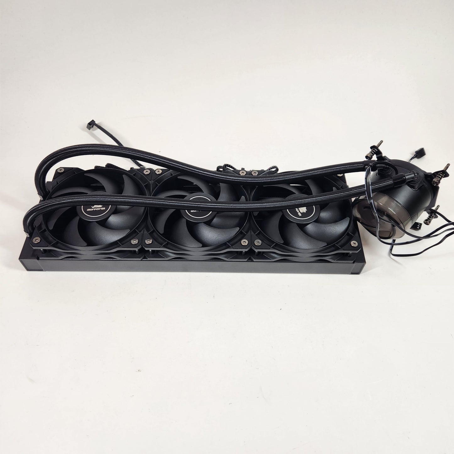 iBUYPOWER AW4 360mm Radiator CPU Liquid Cooler w/RGB- Black CPU Liquid Cooler
