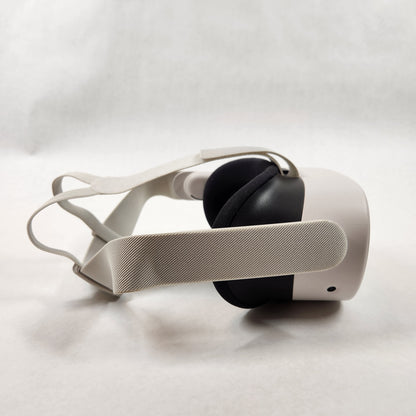 Meta Quest 3S 128GB Standalone All-in-One VR Headset P97