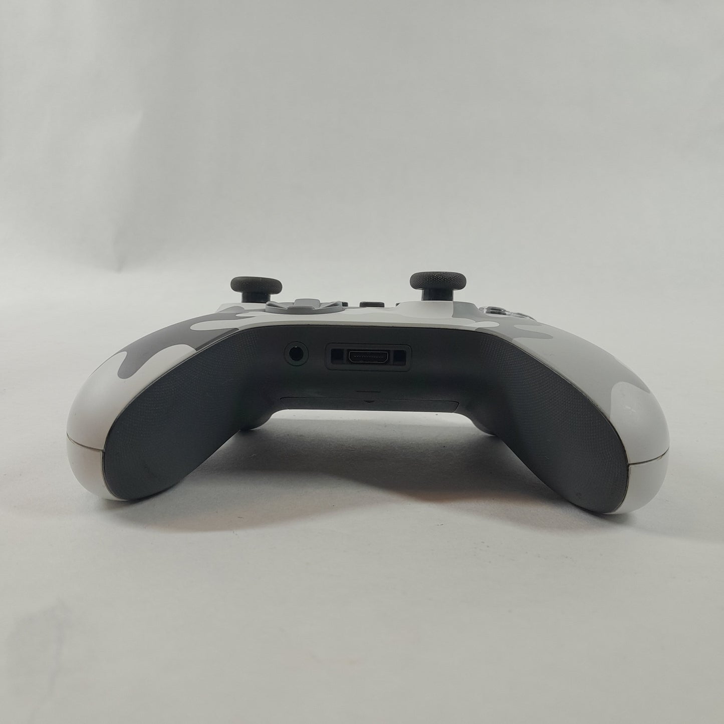 Microsoft Xbox Series X|S Wireless Controller White Urban Camo 1914