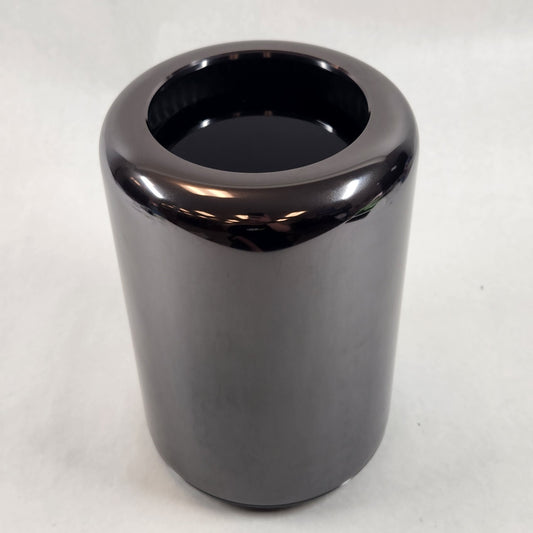 2013 Apple Mac Pro Xeon E5 3.5GHz 16GB RAM 250GB HDD Space Gray A1481