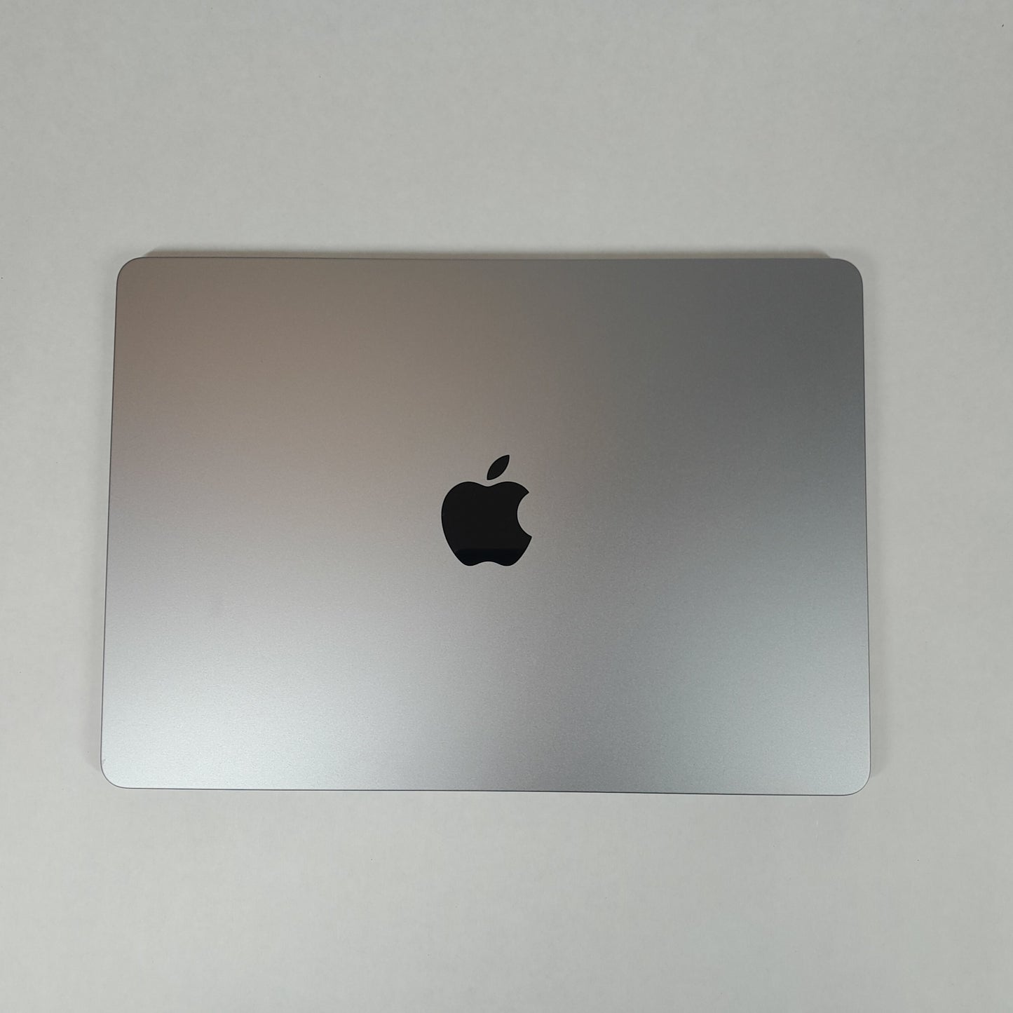 2024 Apple MacBook Air 13.6" M3 8C GPU 4.0GHz 8GB RAM 256GB SSD A3113