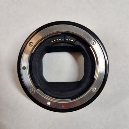 Canon Ultrasonic Zoom Lens EF 24-70mm f/2.8 L II USM + Canon Control Ring Mount Adapter EF-EOS R