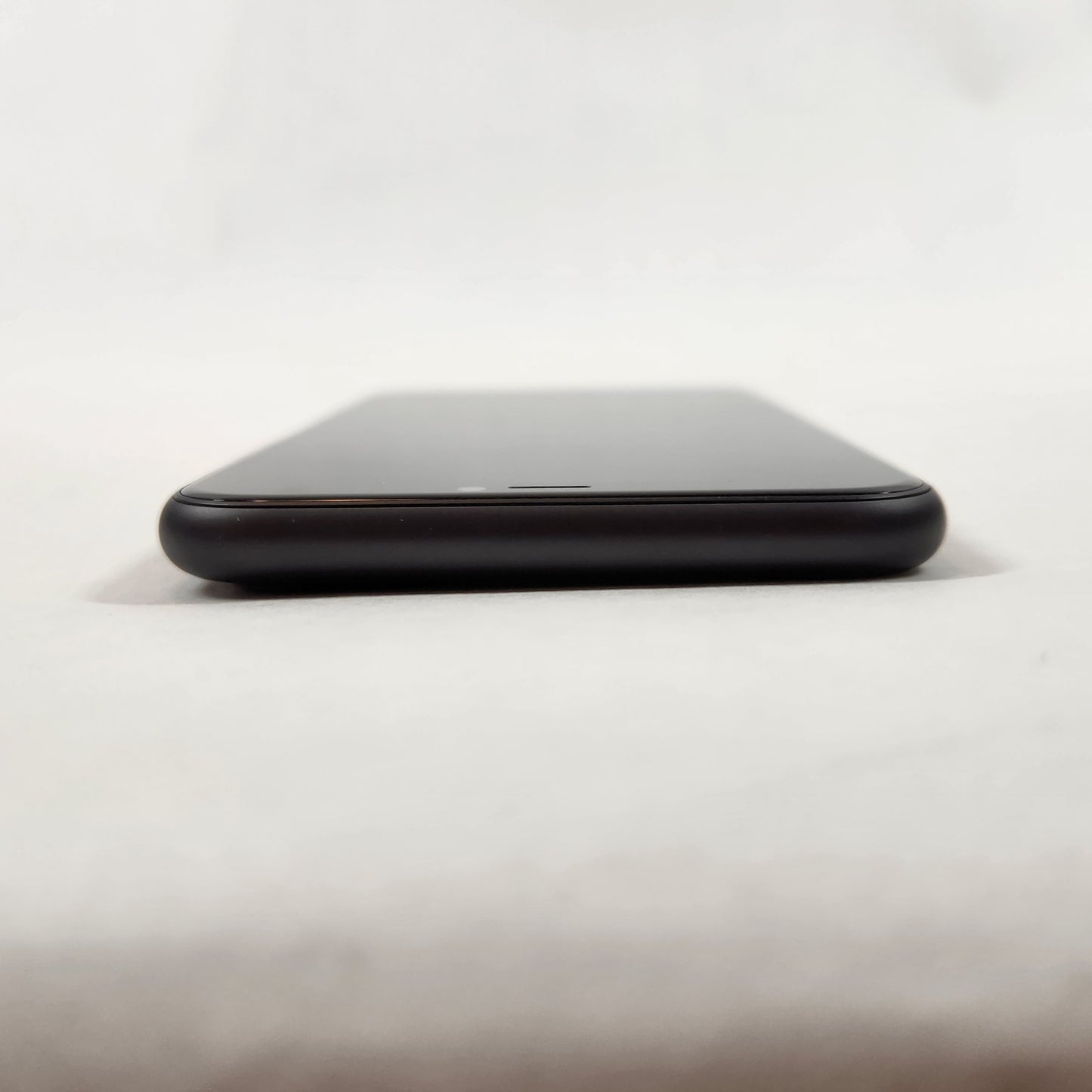 Factory Unlocked Apple iPhone 11 64GB Black MM693LL/A