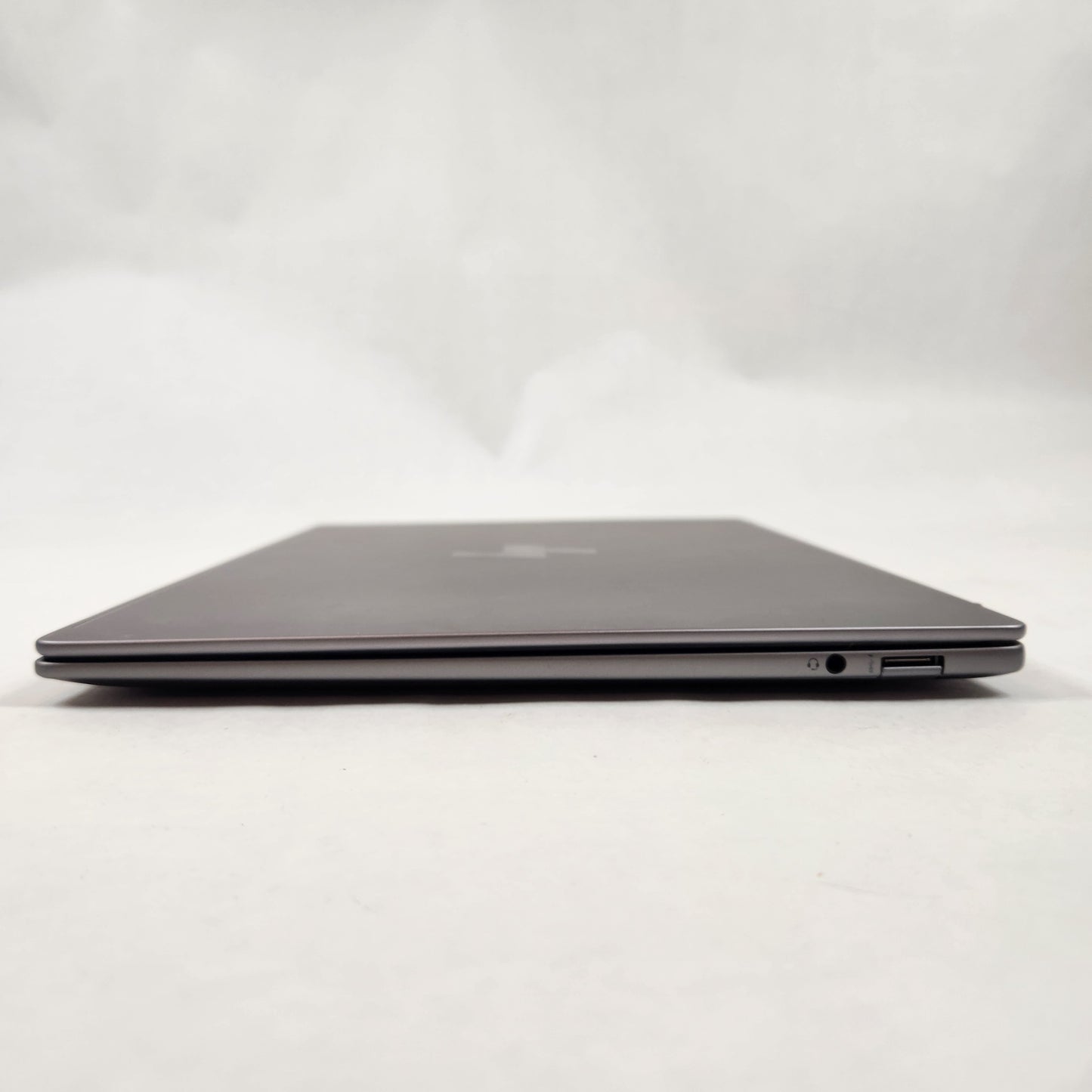 HP Omnibook 14 14-fe0013dx 14" Snapdragon X Eilte 3.4GHz 16GB RAM 1TB SSD