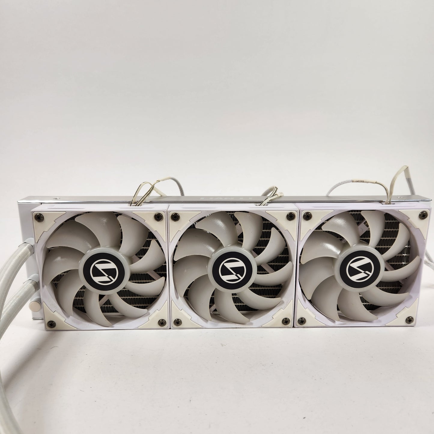 Lian Li Galahad AIO 360 White CPU COOLER For PC