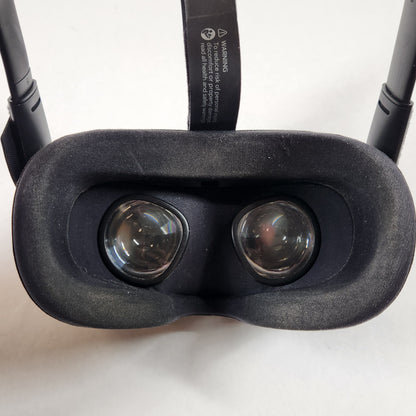 Oculus Quest 64GB Standalone All-in-One VR Headset MH-B