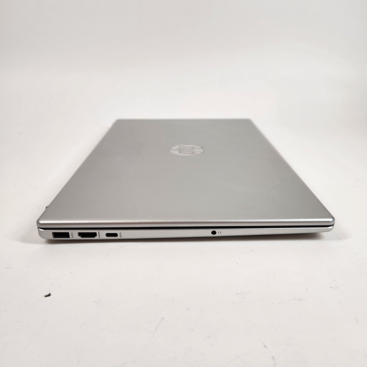 HP Laptop 15-FC0093DX 15.6" Ryzen 5 7520U 2.8GHz 16GB RAM 256GB SSD