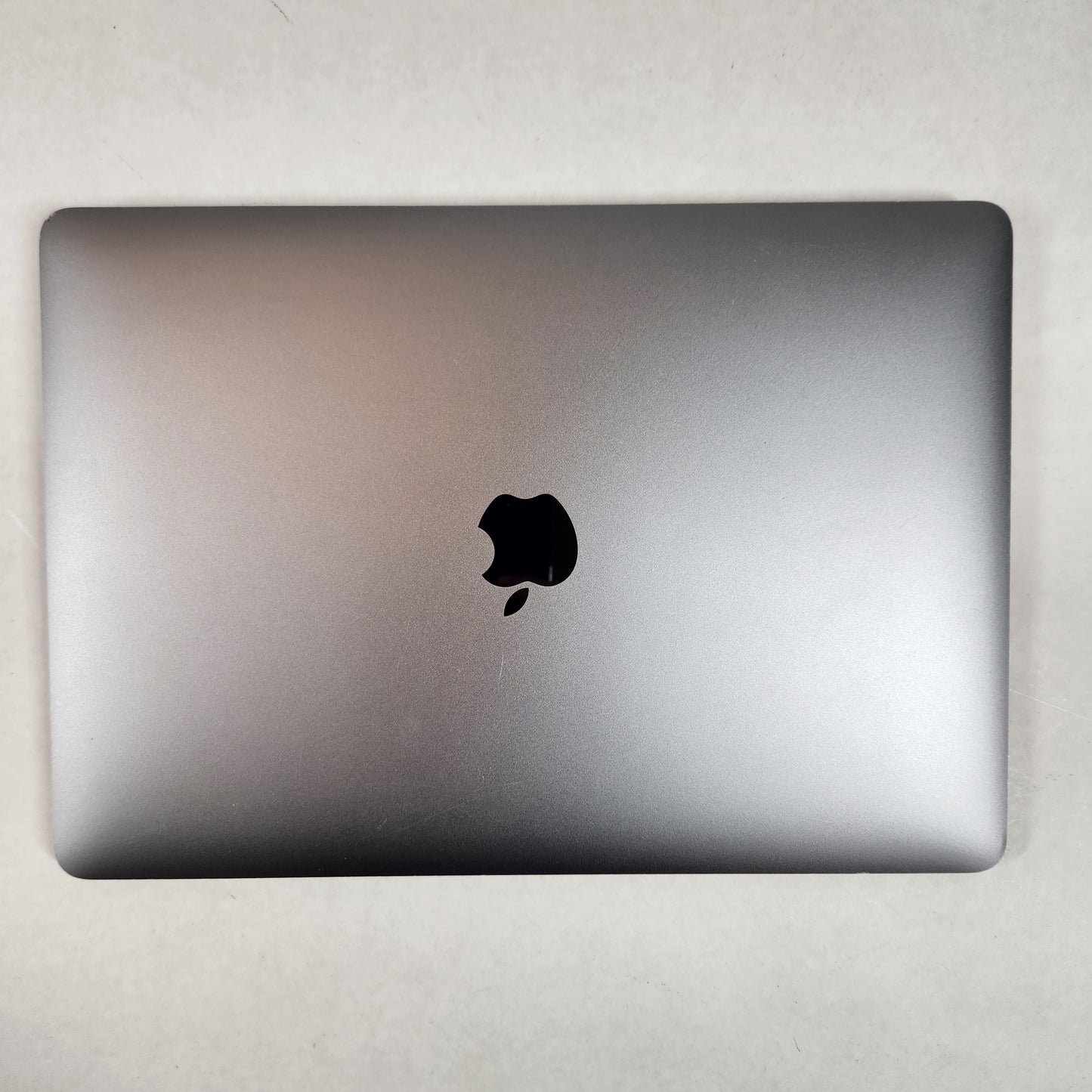 2020 Apple MacBook Air 13" M1 8C GPU 3.2GHz 8GB RAM 256GB SSD MGN63LL/A