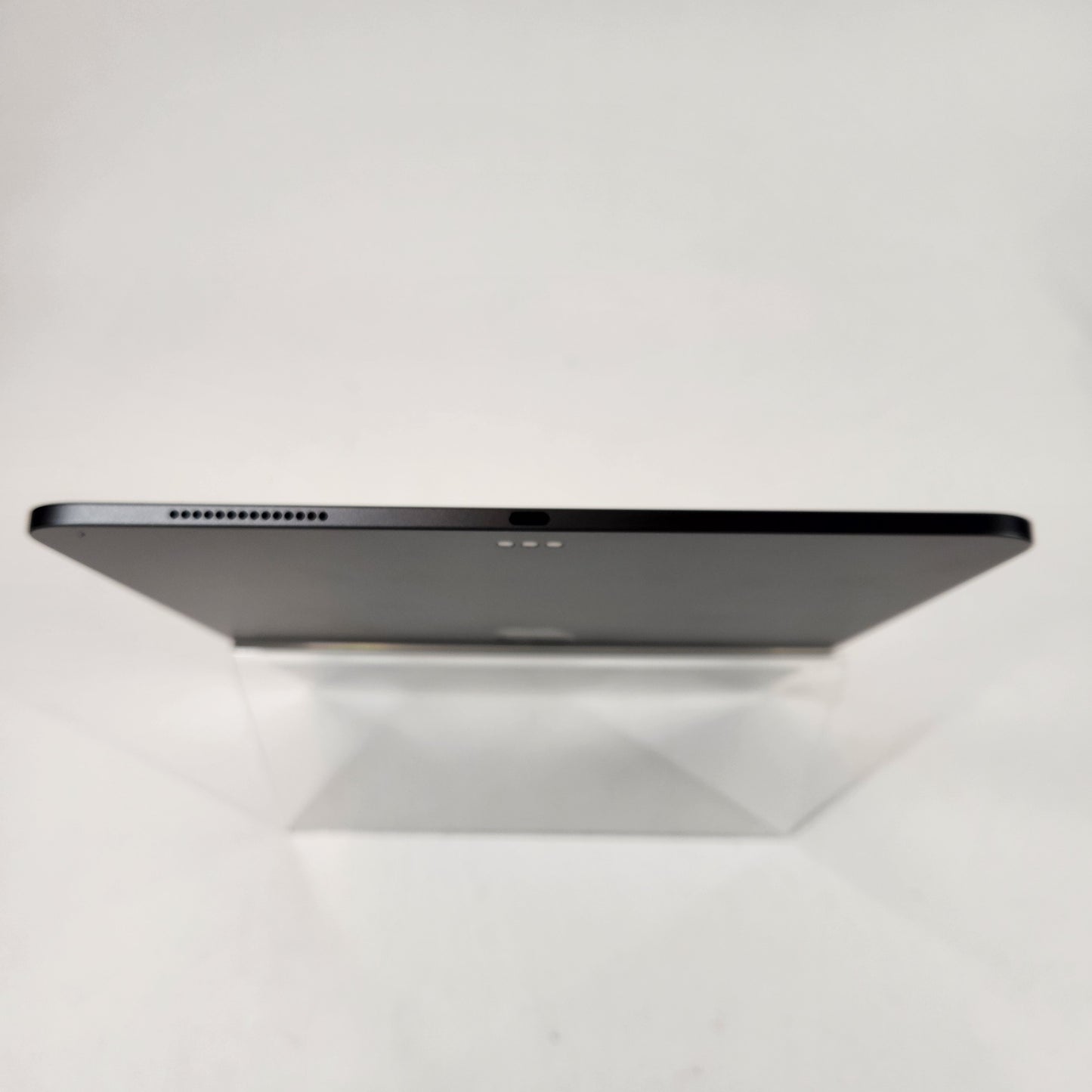 WiFi Only Apple iPad Pro 13" M5 512GB Space Black MDYL4LL/A