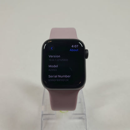 Unlocked Apple Watch SE 1st Gen 40MM Graphite Aluminum MKQR3LL/A