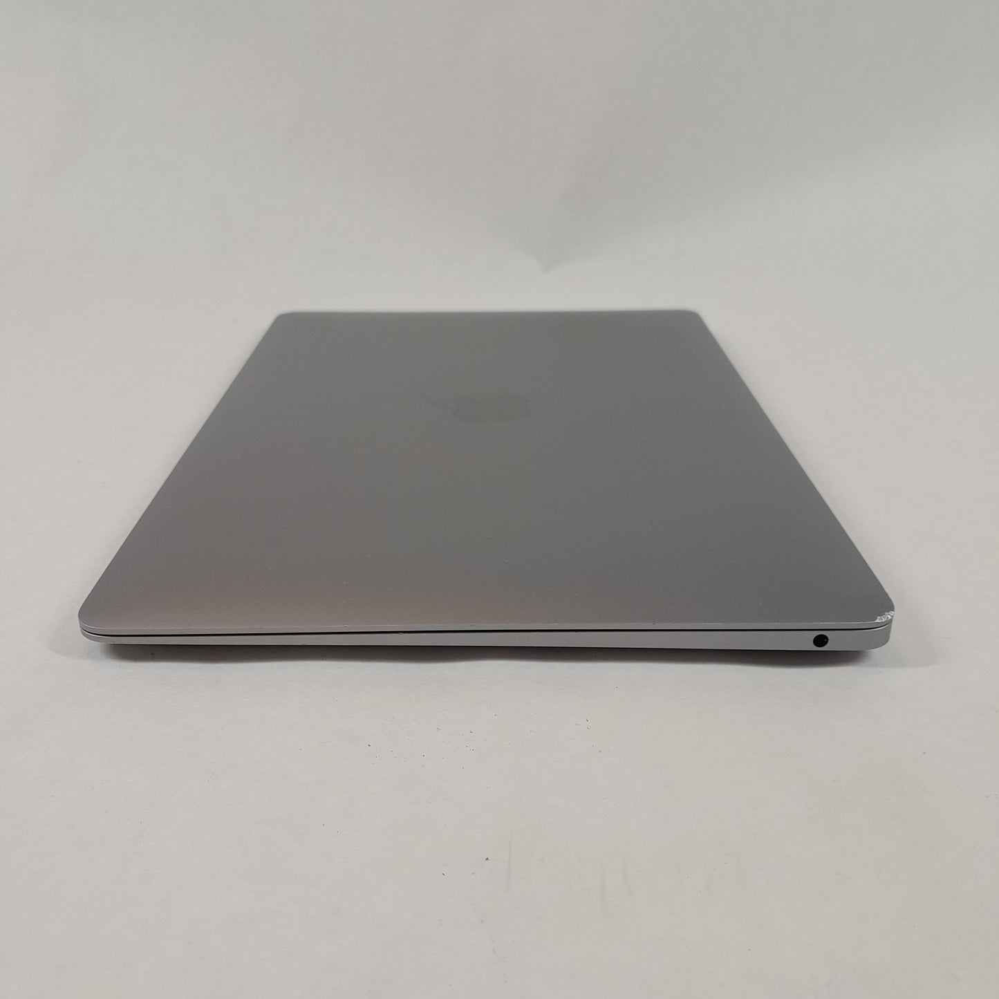 2020 Apple MacBook Air 13.3" M1 7C GPU 3.2GHz 8GB RAM 256GB SSD A2337 *READ*
